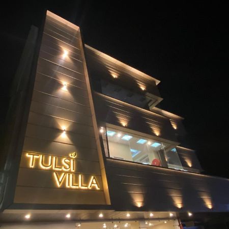 Hotel Tulsi Villa Dehradun Exterior photo